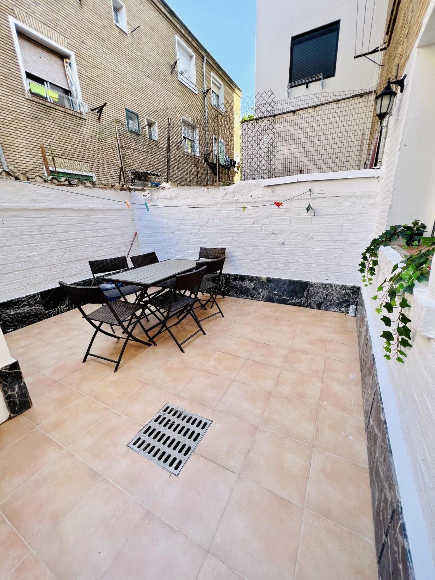 Ferienwohnung Apartamento Betty Saragossa Exterior foto